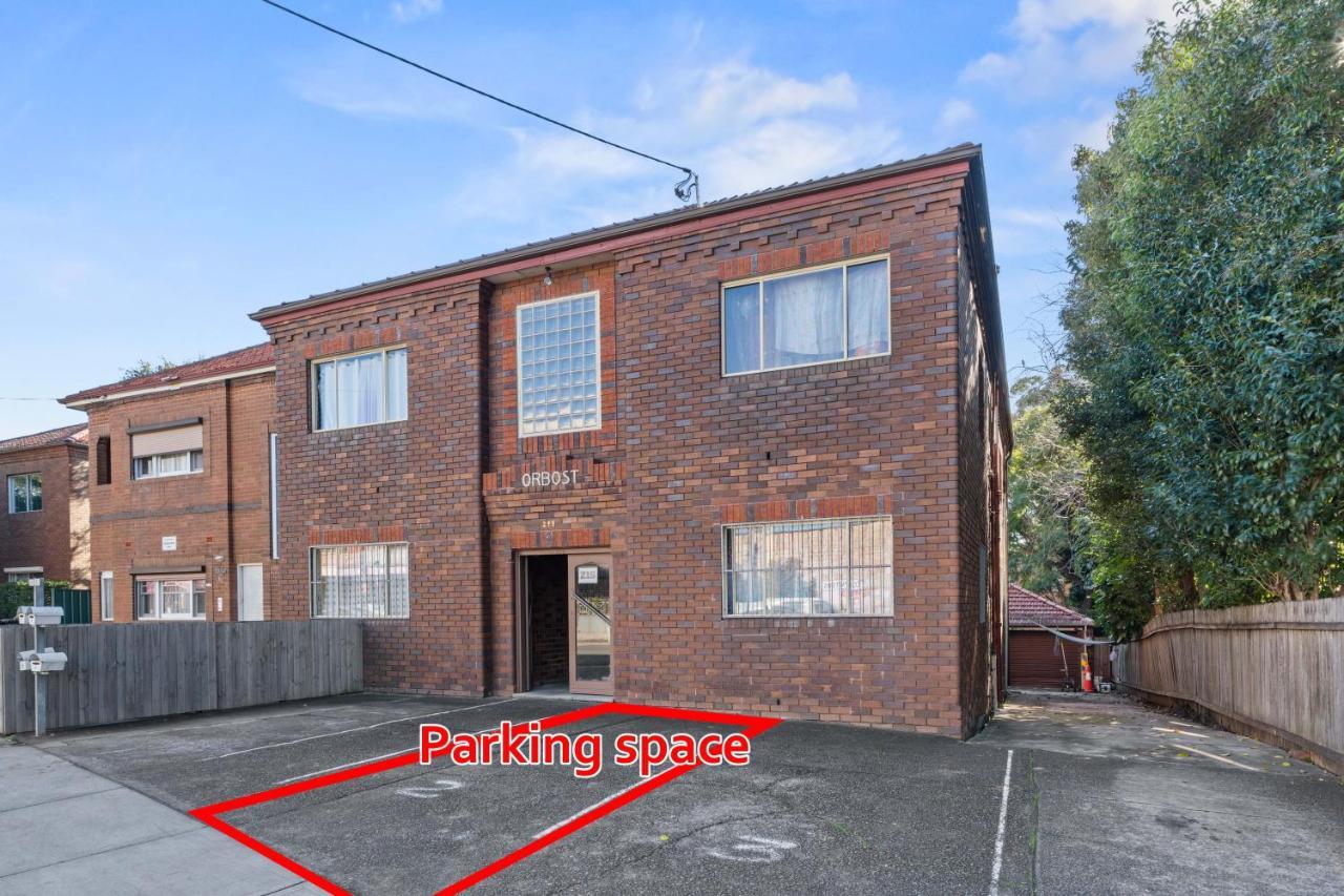 Burwood New 2 Bedroom 2 Bathroom Apartment Sydney Esterno foto