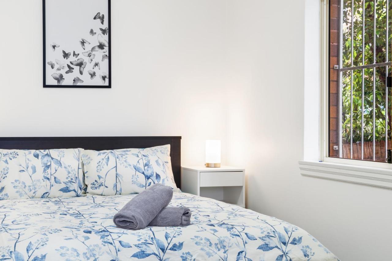 Burwood New 2 Bedroom 2 Bathroom Apartment Sydney Esterno foto