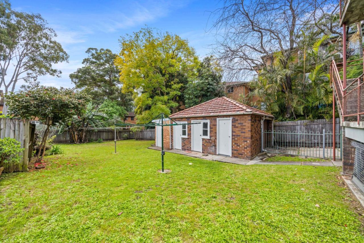 Burwood New 2 Bedroom 2 Bathroom Apartment Sydney Esterno foto
