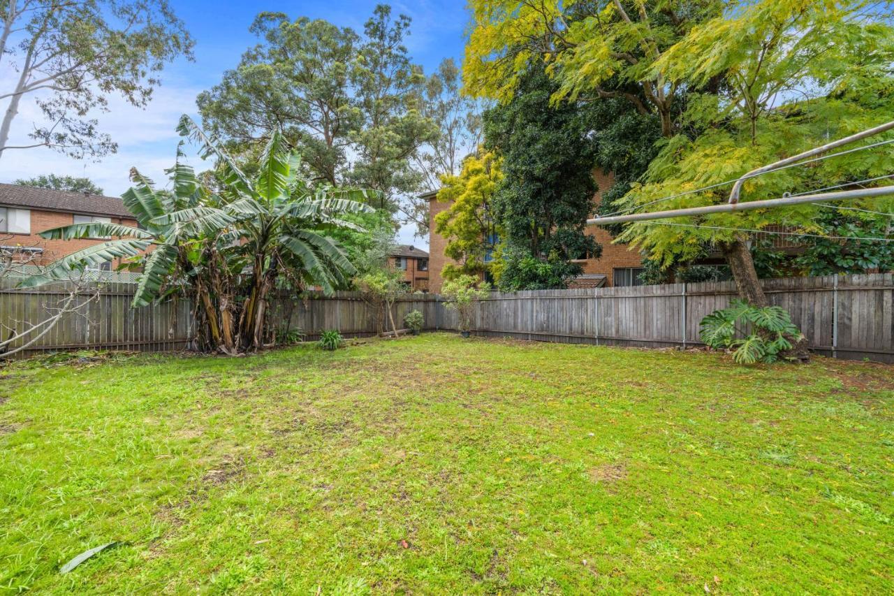 Burwood New 2 Bedroom 2 Bathroom Apartment Sydney Esterno foto